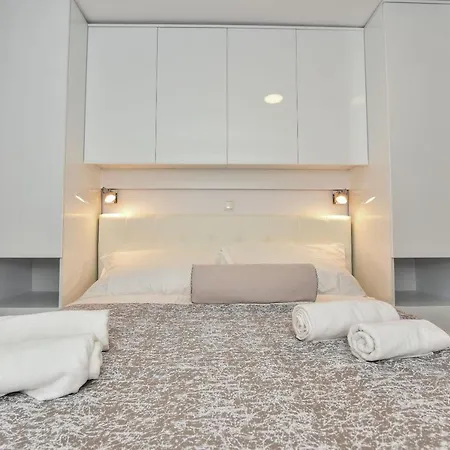 House Luxury Stone Dom wakacyjny