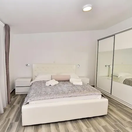 House Luxury Stone