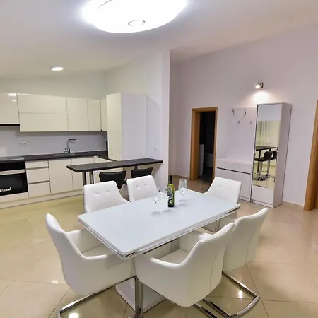 House Luxury Stone *